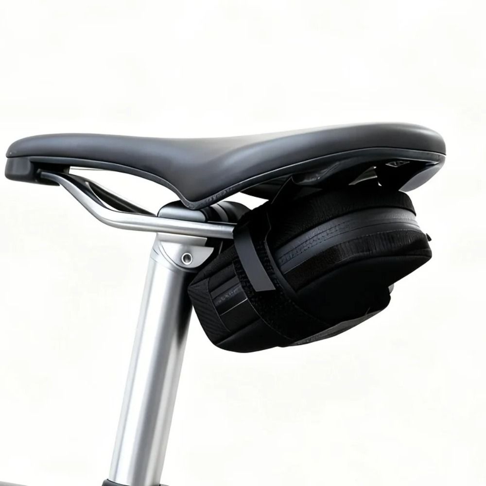 Saddle Bag Under Seat - ポリエステル製自転車サドルバッグ、クイックマウントデザイン、耐裂性生地、サイクリングツールバッグ、多機能シート下バッグ